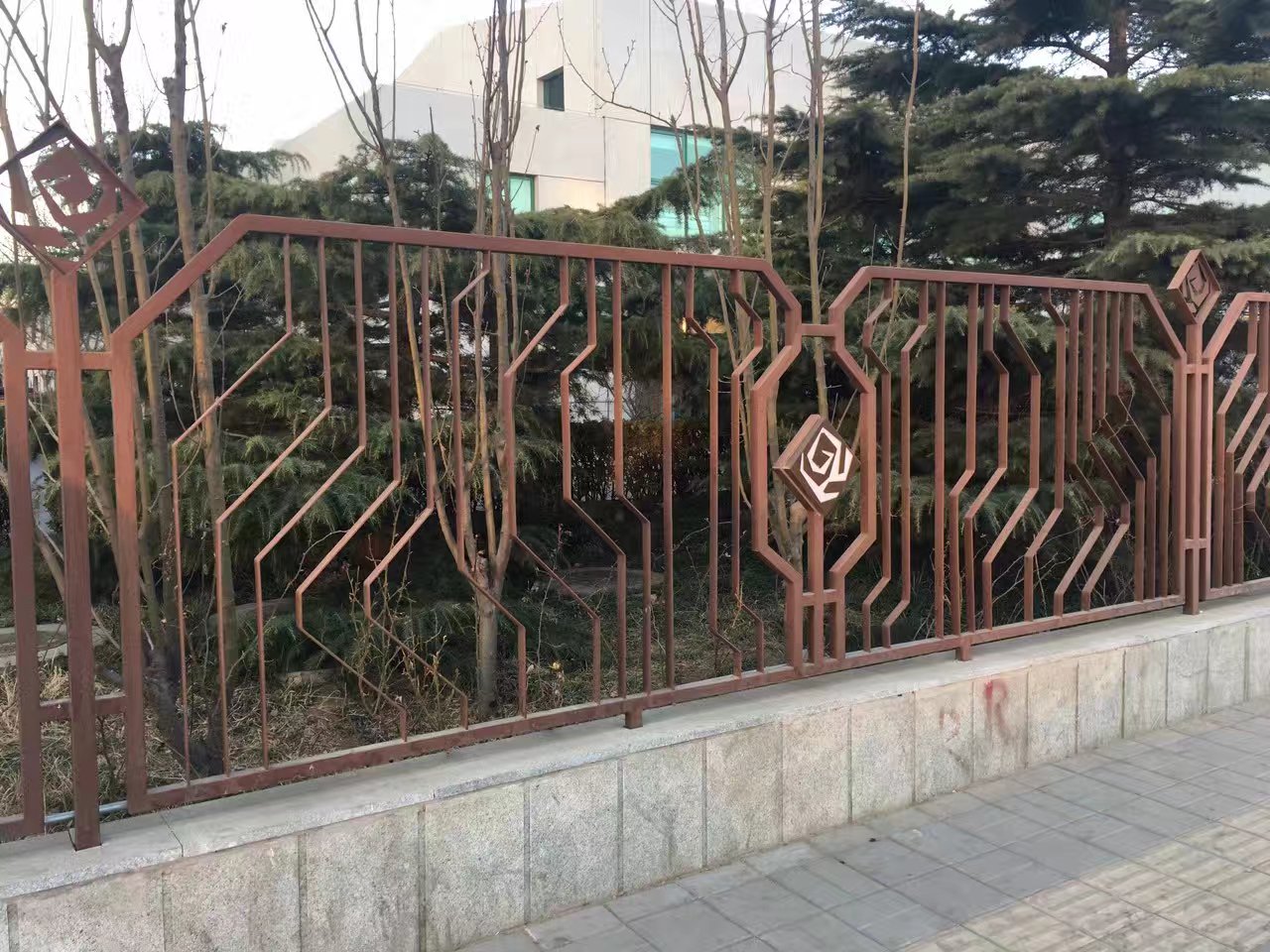 隔離防護(hù)柵欄